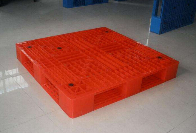 紅色塑料托盤(pán)